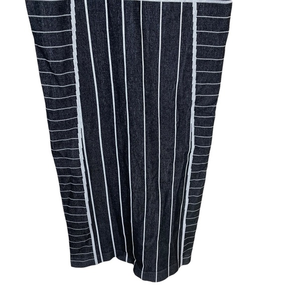 โญ๏ธ2/$20 BCBGeneration Stretchy y2k Geometric Line Bodycon Dress - Picture 9 of 11